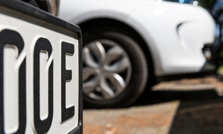 car parts by registration number